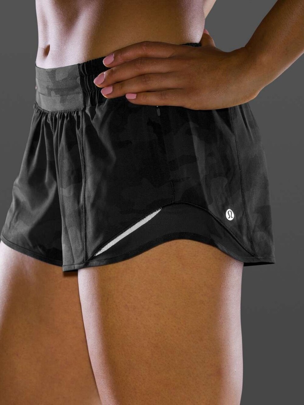 Lululemon Hotty Hot Short Mini Short Pants Casual Size 10 Camo Deep Coal Women's